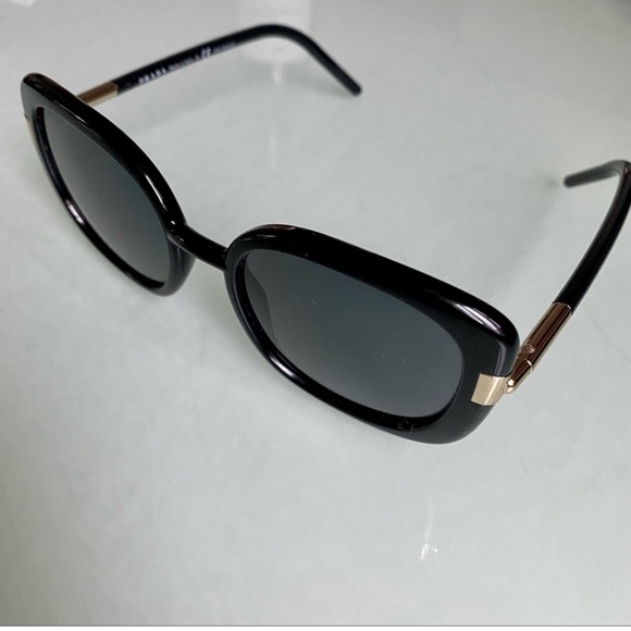 Prada Sunglasses - Picture 2 of 8